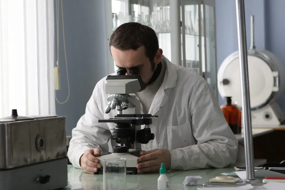 Laboratory inspection of a veneer sample